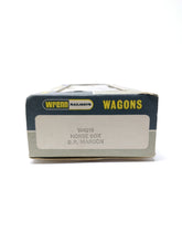 Load image into Gallery viewer, WRENN Horse Box B.R. Maroon W4316