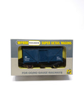 Load image into Gallery viewer, WRENN Parcels Van W5012