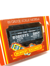 Load image into Gallery viewer, HORNBY RAILWAYS &#39;Robert Davy&#39; Coke Wagon R.719
