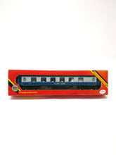 Load image into Gallery viewer, HORNBY RAILWAYS Pullman Golden Arrow R.230
