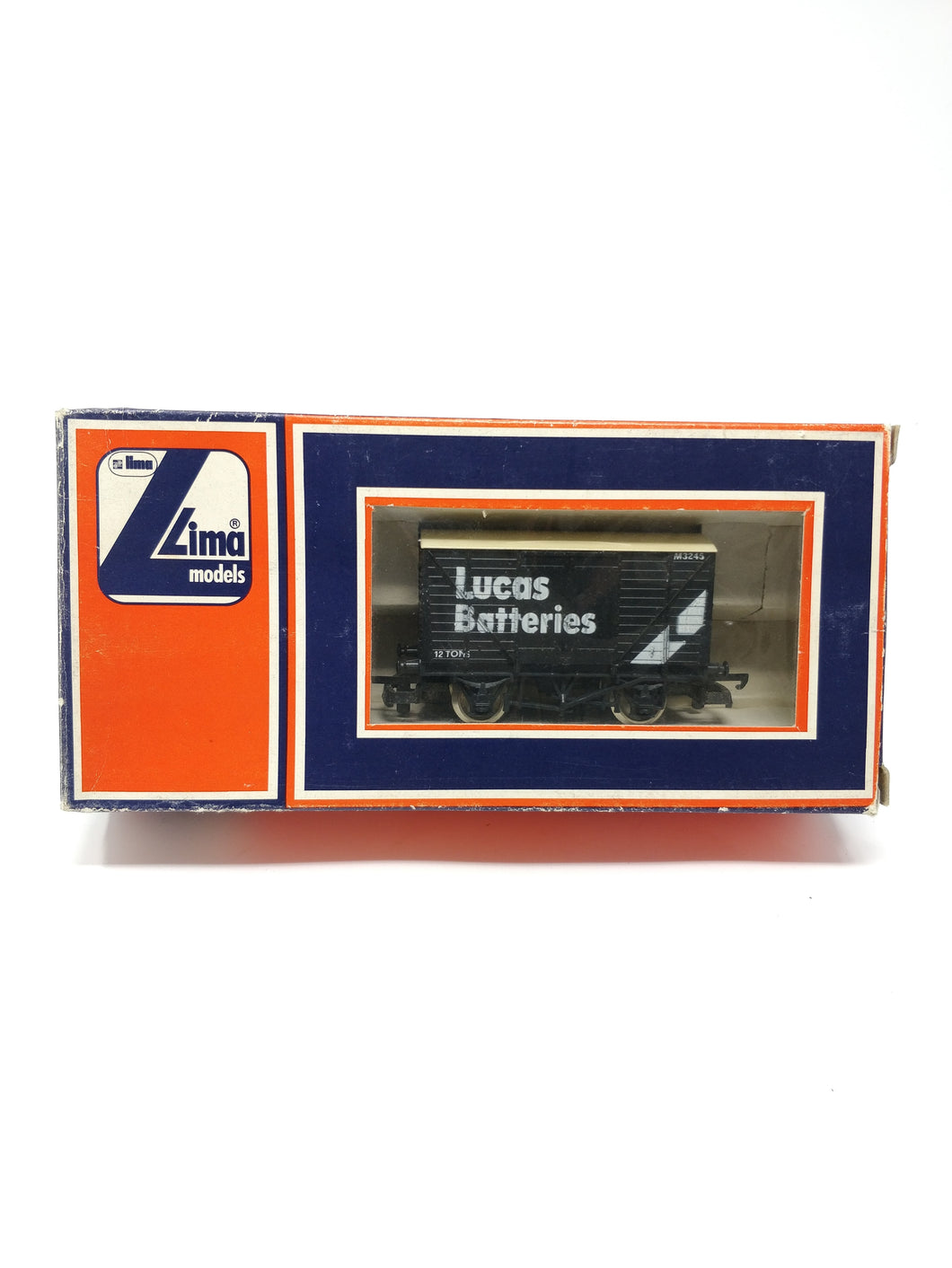 LIMA 12T Wagon 'Lucas Batteries' 305603W